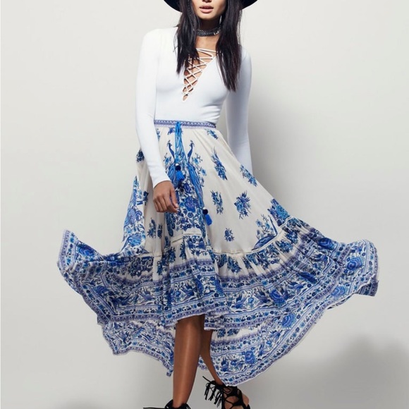 Spell and the Gypsy Paradiso Skirt - Picture 2 of 3